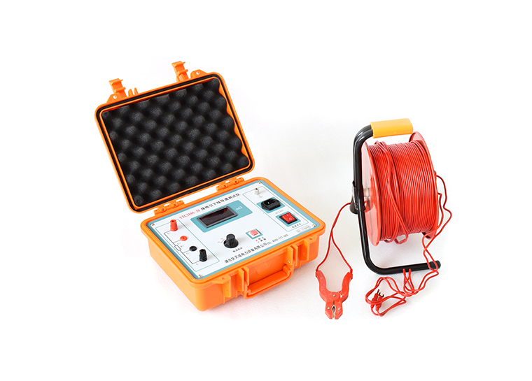 1726037705412817.jpg 接地引下線導(dǎo)通測(cè)試儀.jpg